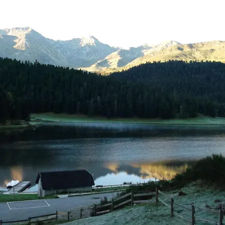 Du Montagnol A Payolle Сент-Мари-де-Кампан