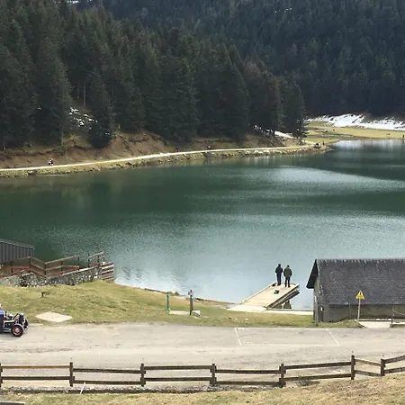 Du Montagnol A Payolle * Сент-Мари-де-Кампан